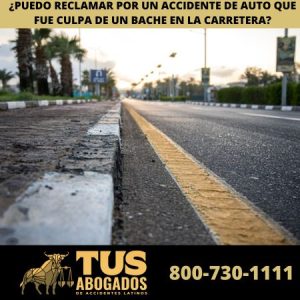 accidente-por-bache-en-carretera