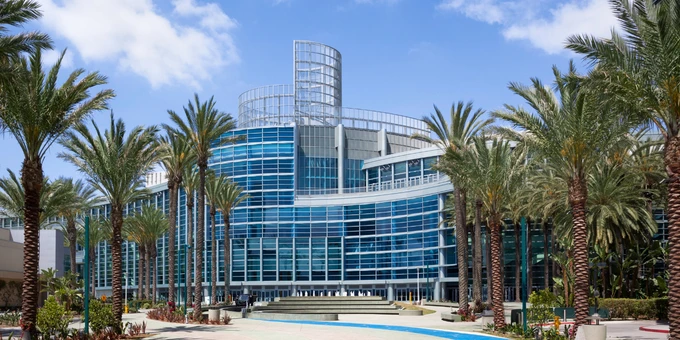 thumbnail image Directorio de Autoridades y Emergencias en Anaheim Accidentes Abogados Accidentes California LA