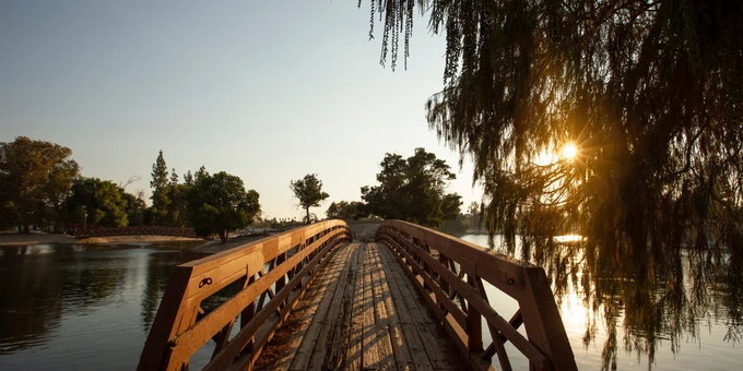 thumbnail image Directorio de Autoridades y Emergencias en San Bernardino Accidentes Abogados Accidentes California LA