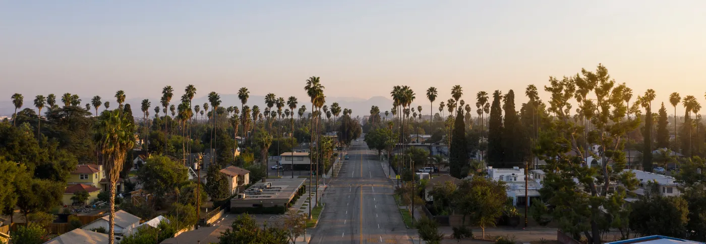 thumbnail image Consulta Legal Gratuita con Nuestros Abogados en San Bernardino Accidentes Abogados Accidentes California LA